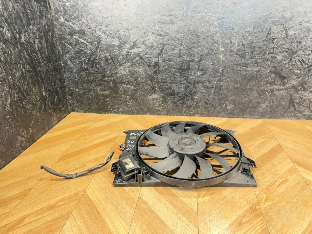 Electric radiator cooling fan A2115000493