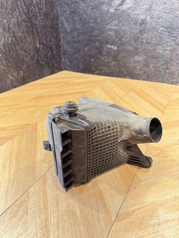 Air filter box – Renault Scenic II - Grand scenic II (2003-2006)