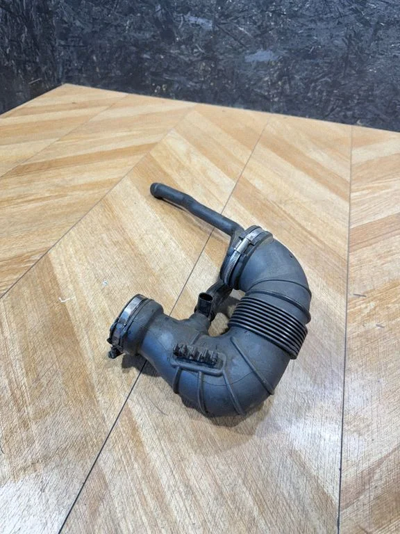 Rura dolotowa turbosprężarki A6510900337