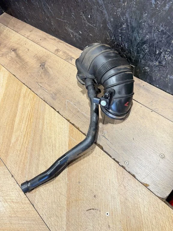 Rura dolotowa turbosprężarki A6510900437