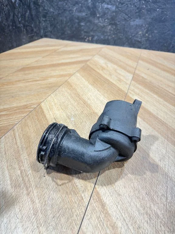 Turbo air intake inlet pipe/hose A6481400387