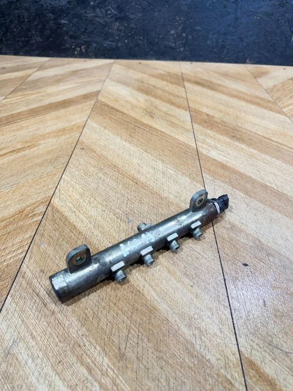 Fuel main line pipe 0445214199
