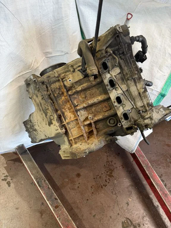 Engine 640940