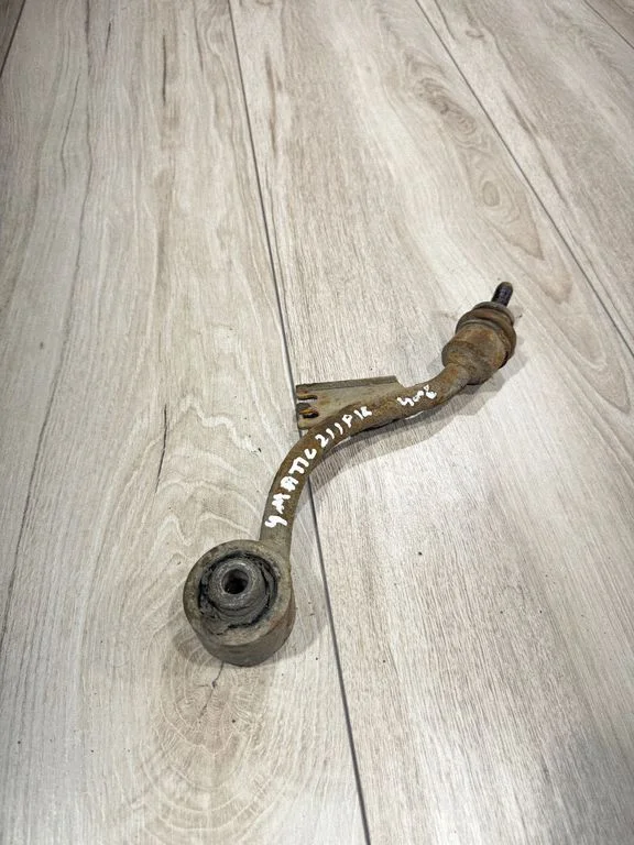 Front anti-roll bar/stabilizer link
