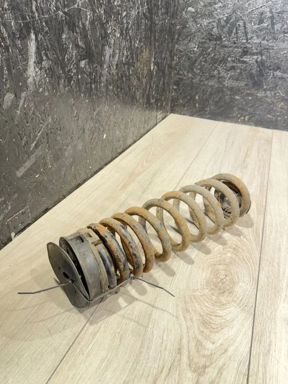 Rear coil spring – Mercedes-Benz ML-Class W164 (2005-2011)