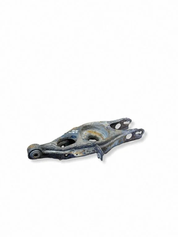 Rear upper control arm/wishbone