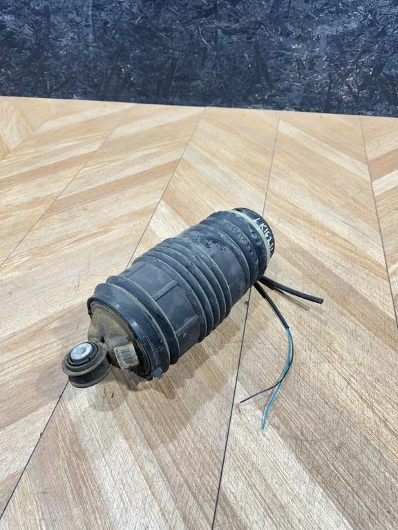Rear air suspension bag/shock absorber