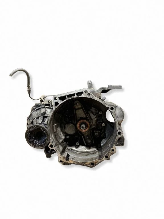 Mechaninė 6 pavarų dėžė