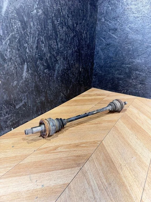 Rear driveshaft