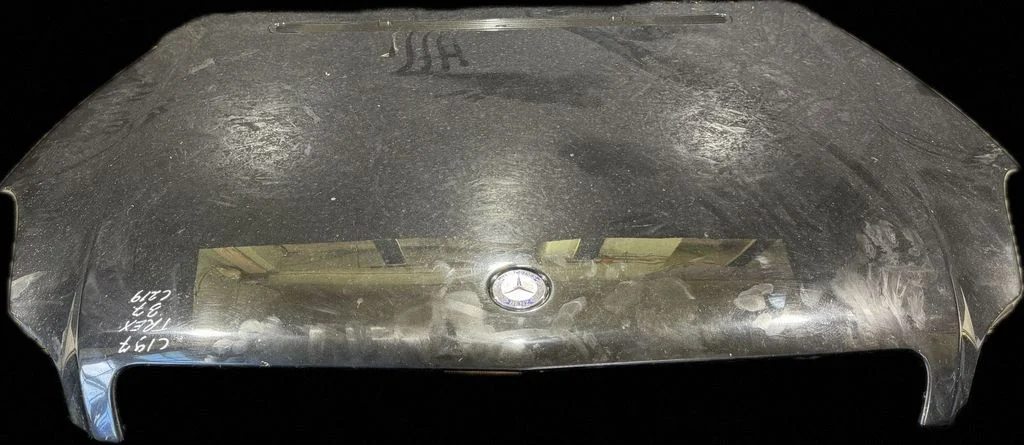 Engine bonnet/hood