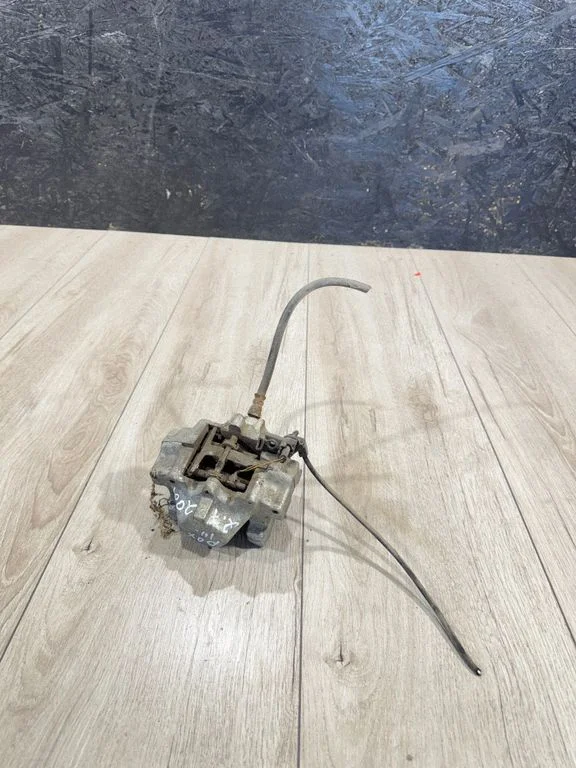 Rear brake caliper 209484949