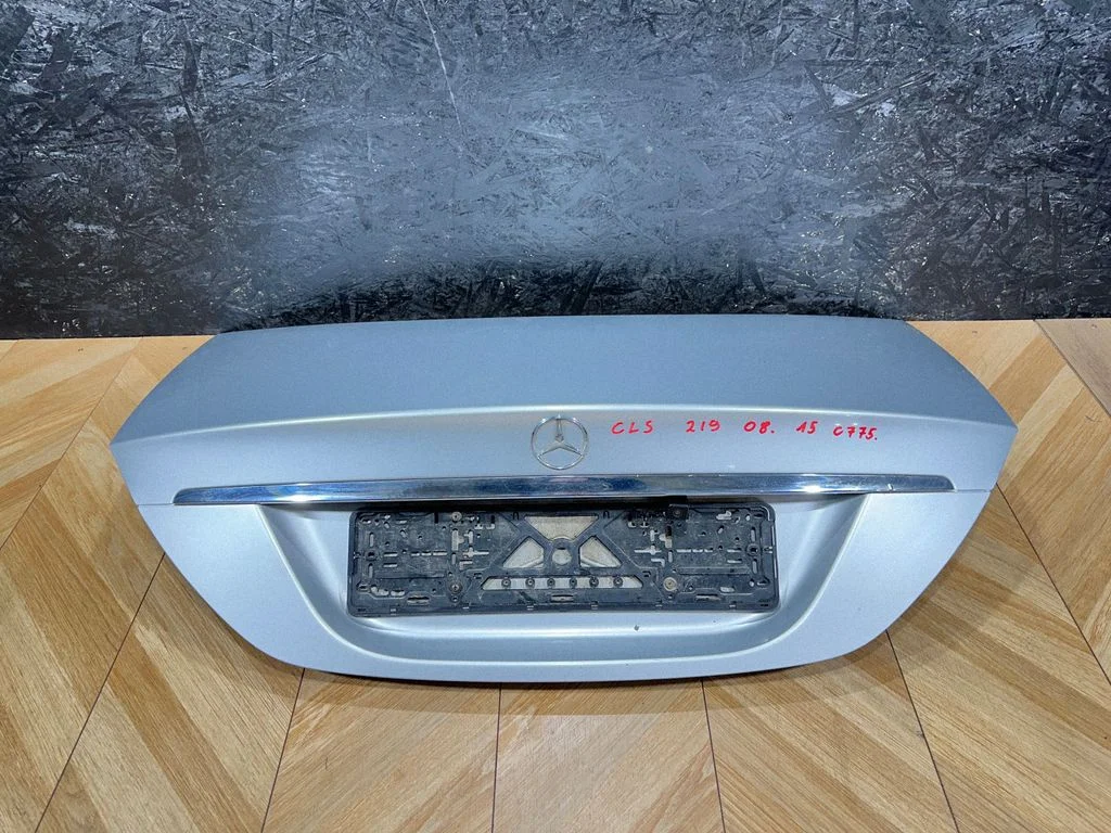 Tailgate/trunk/boot lid