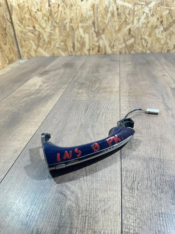 Front door exterior handle 172480932