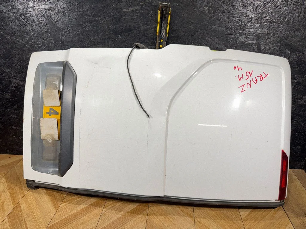 Rear door