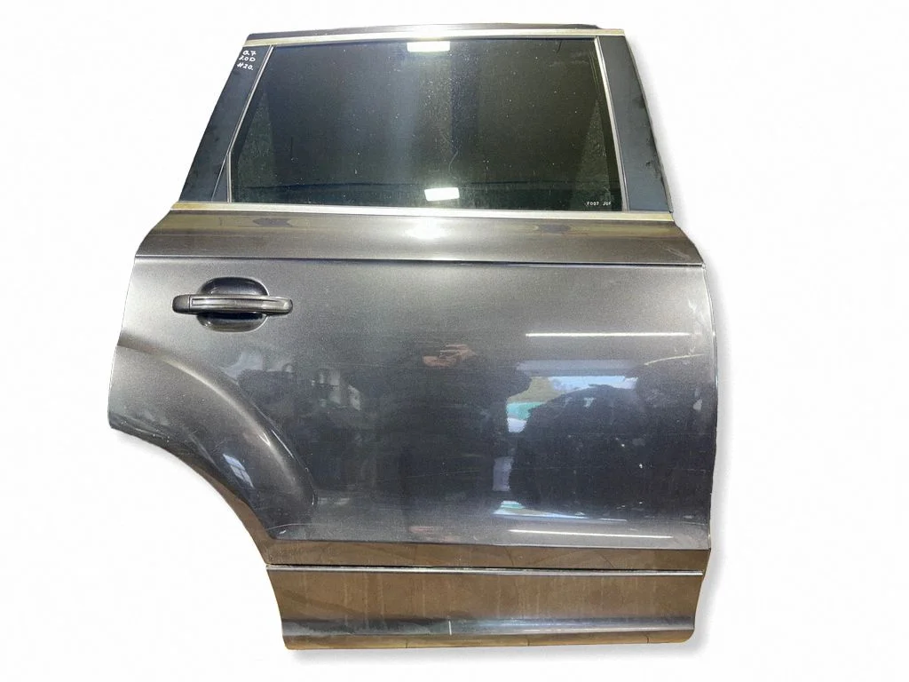 Rear door
