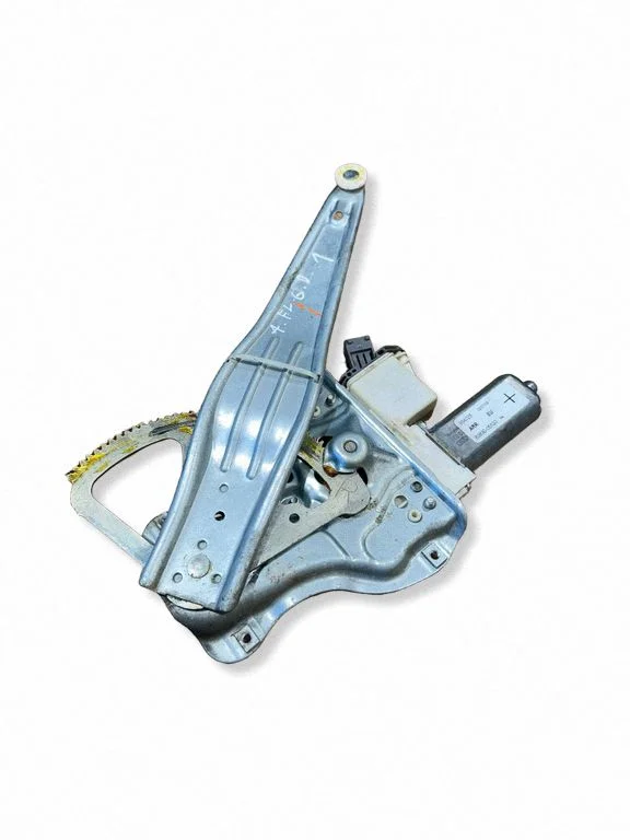 Rear door window regulator with motor – Toyota Avensis T250 (2006-2009)