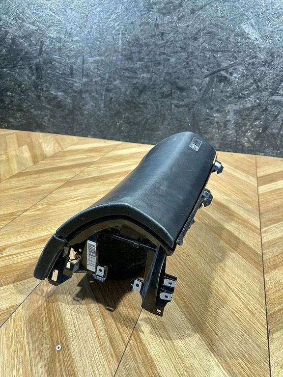 Glove box 22168031879