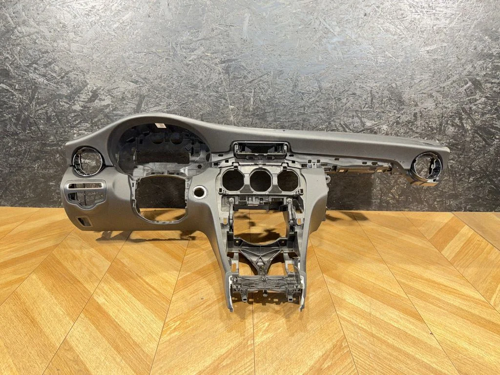 Dashboard A2056801287