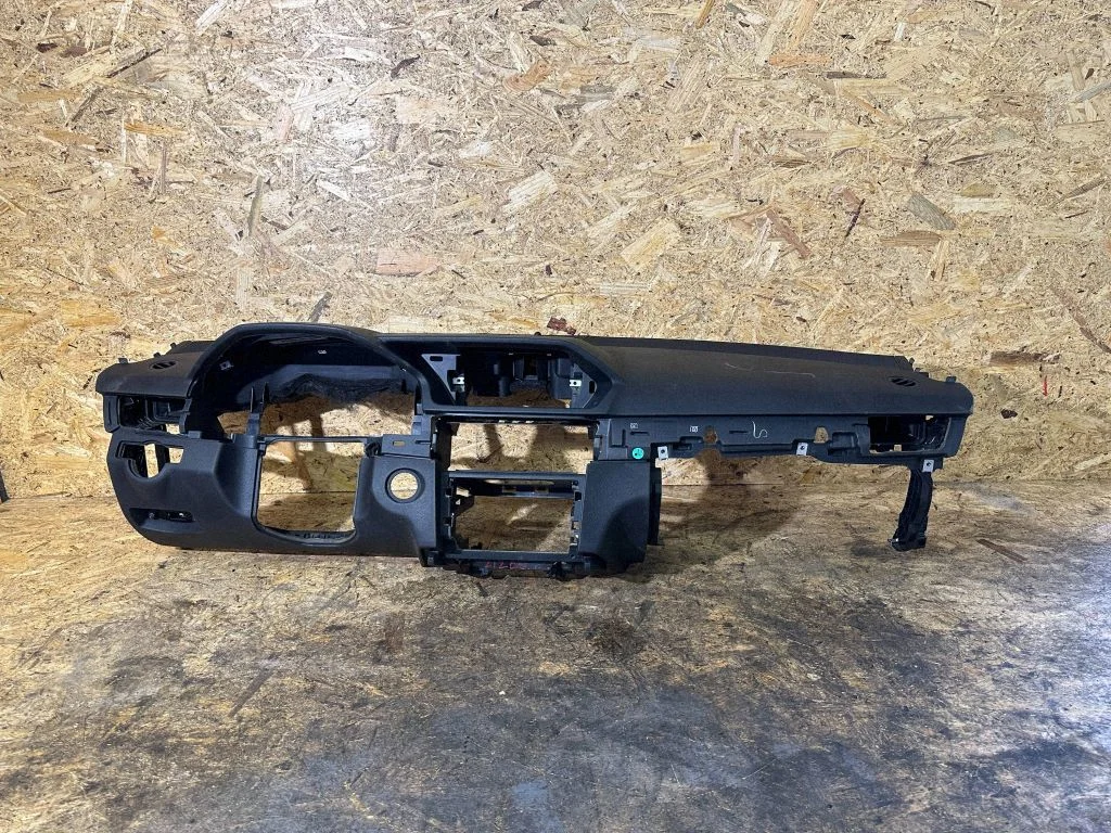 Dashboard A2126802387