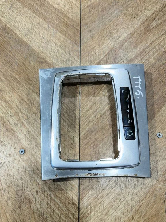 Ramka dźwigni zmiany biegów (plastikowa) A2042674988