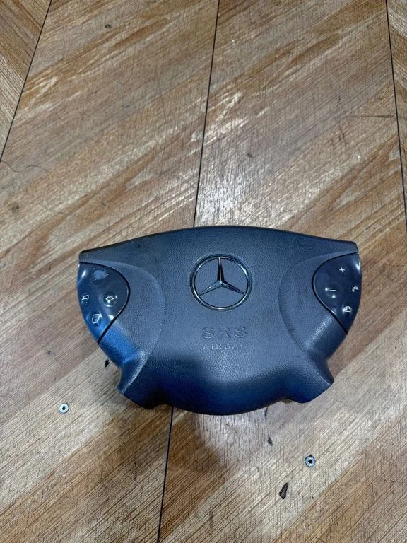 Stūres drošības spilvens – Mercedes-Benz E klase W211 (2002-2009)
