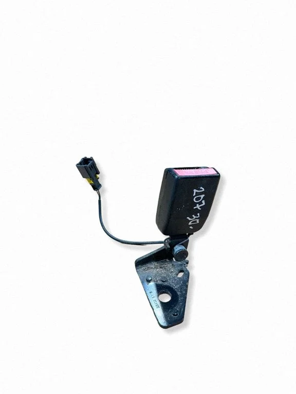 Rear seatbelt buckle – Peugeot 207 CC (2007-2014)