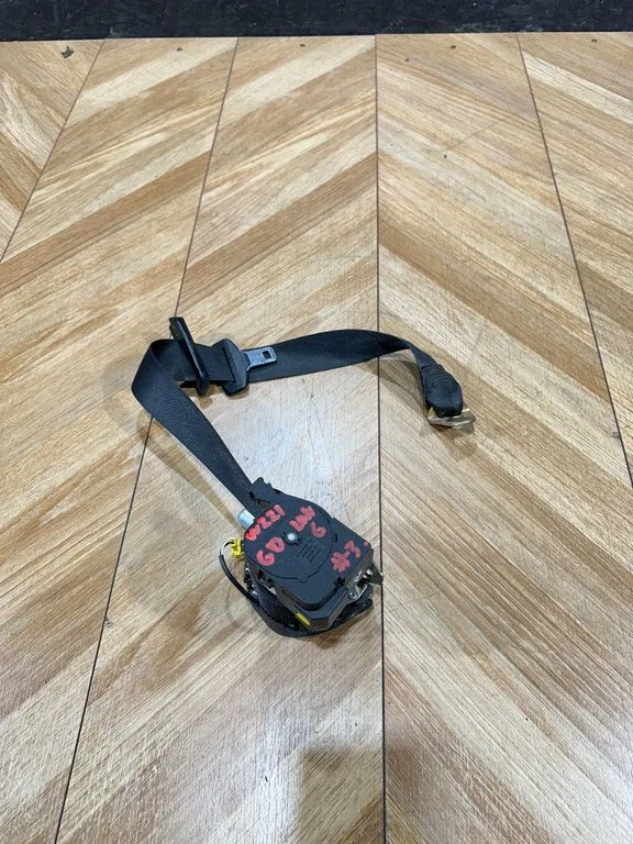 Rear seatbelt 2218601285