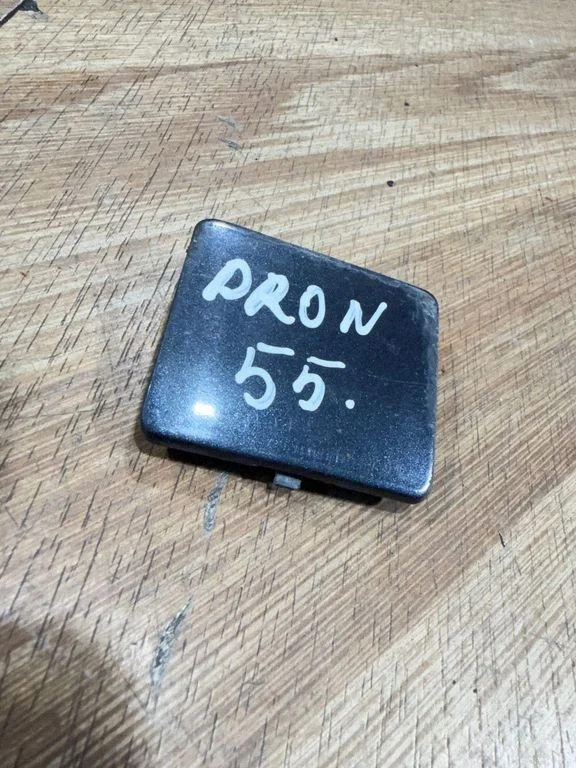 Priekinio slenksčio apdaila (išorinė)