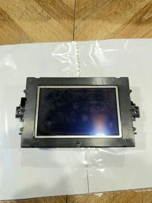 Screen/display/small screen A1729012800