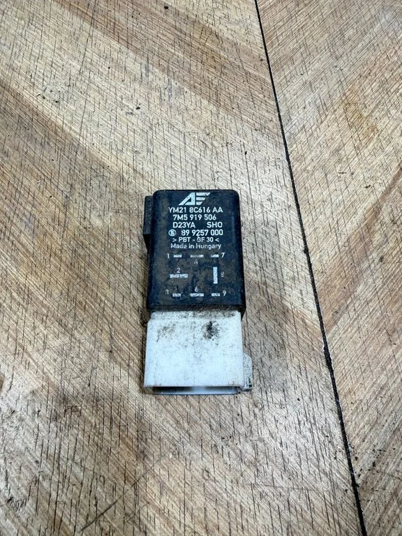 Glow plug pre-heat relay – Ford Galaxy (2000-2006)