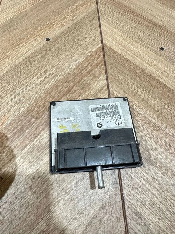 ABS valdymo blokas