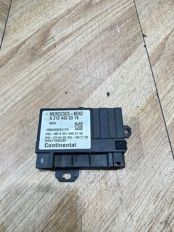 Fuel injection pump control unit/module A2124400314