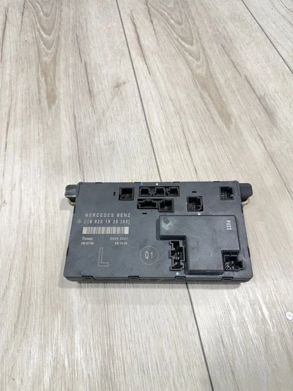 Door control unit/module 2198201926