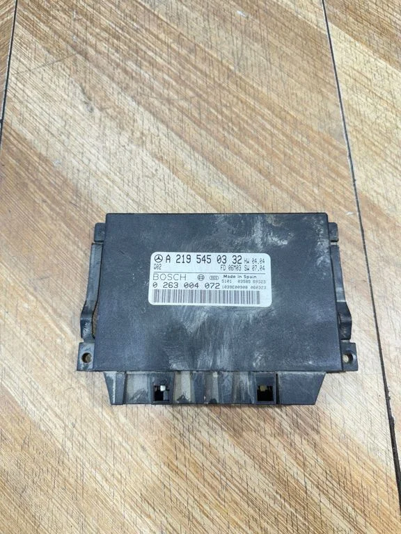 Parkošanās (PDC) sensoru vadības bloks A2195450332