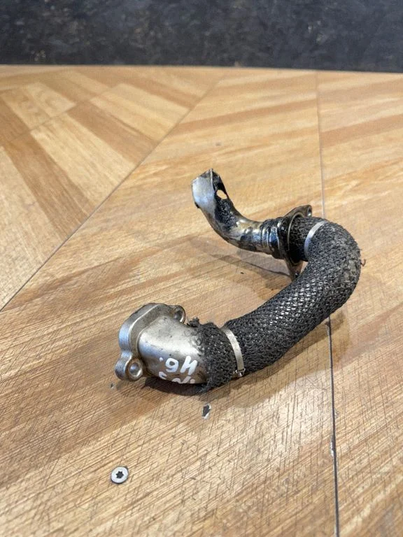 EGR valve line/pipe/hose