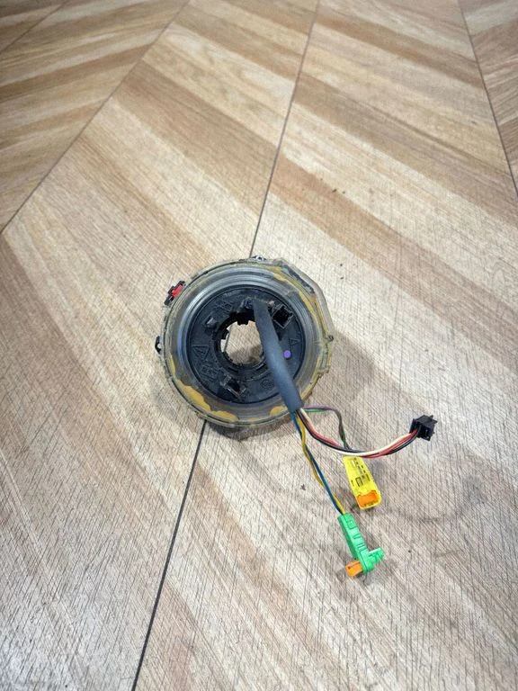 Airbag slip ring squib (SRS ring) A1714640518