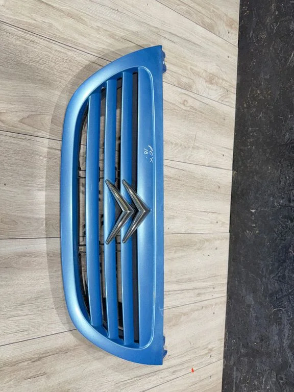 Front grill 9642692880