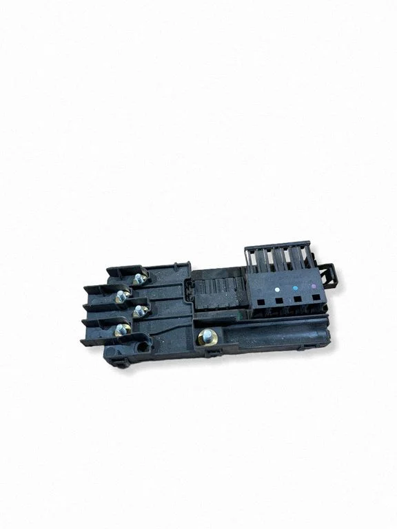 Plussjuhtmete ühendussõlm 2115452301