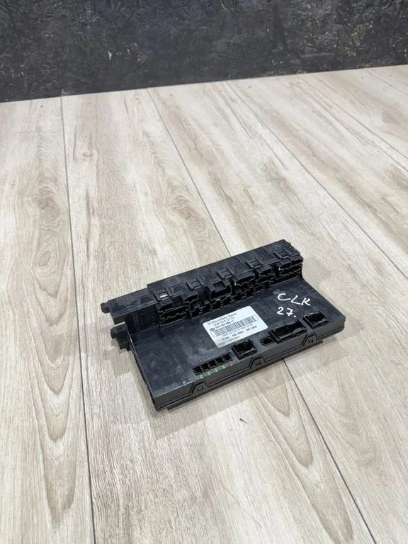 Comfort/convenience module 2095450701