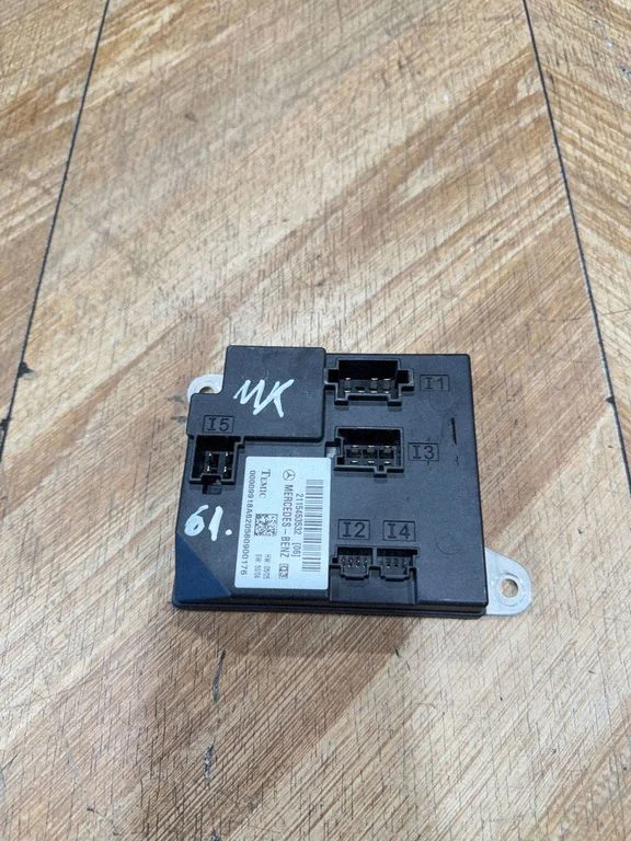 Comfort/convenience module 2115453532