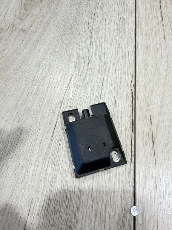 Antenas pastiprinātājs – Mercedes-Benz CLK klase A209 C209 (2002-2009)