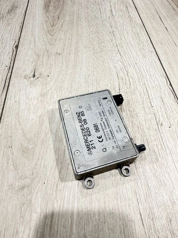 Aerial antenna amplifier 2118200885