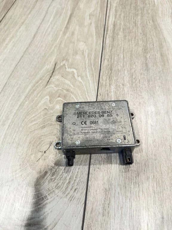 Aerial antenna amplifier 2118200885