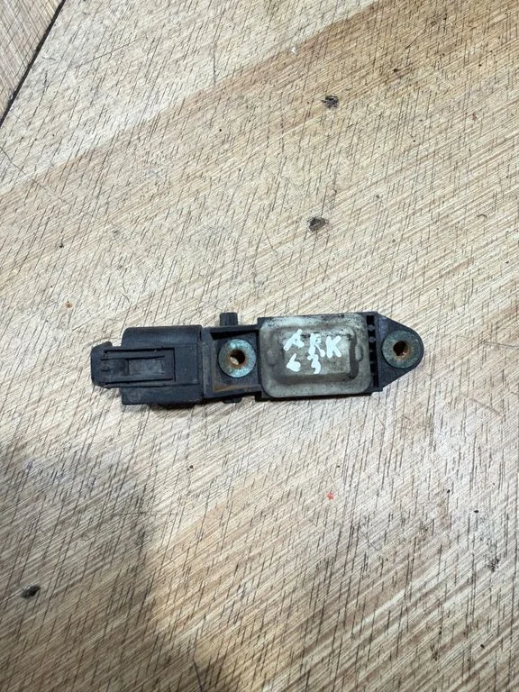 Drošības spilvenu trieciena sensors 0028201326