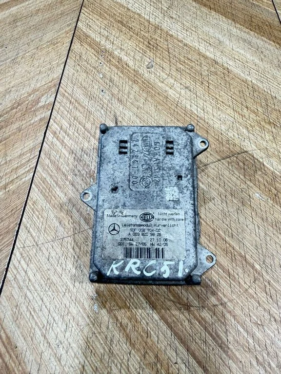 Headlight ballast module Xenon 5DF00870402