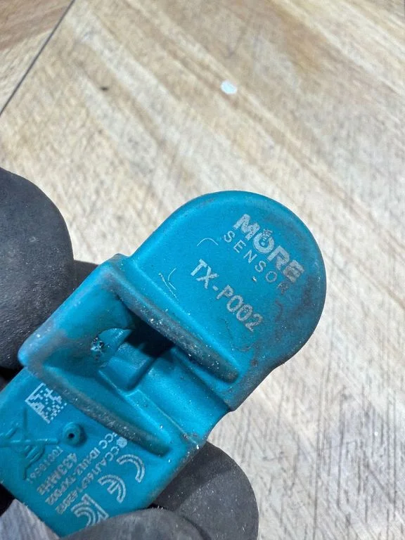 Tire pressure sensor TXP002