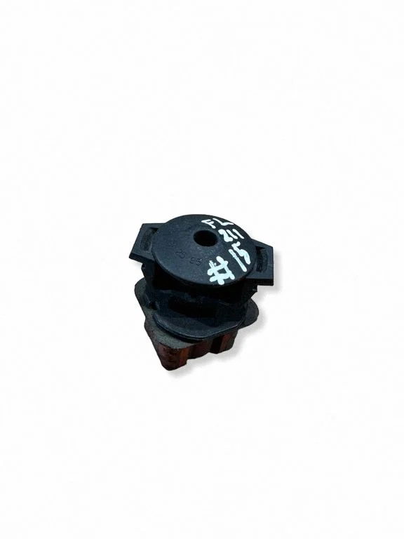Radiator mount bracket A2119912595