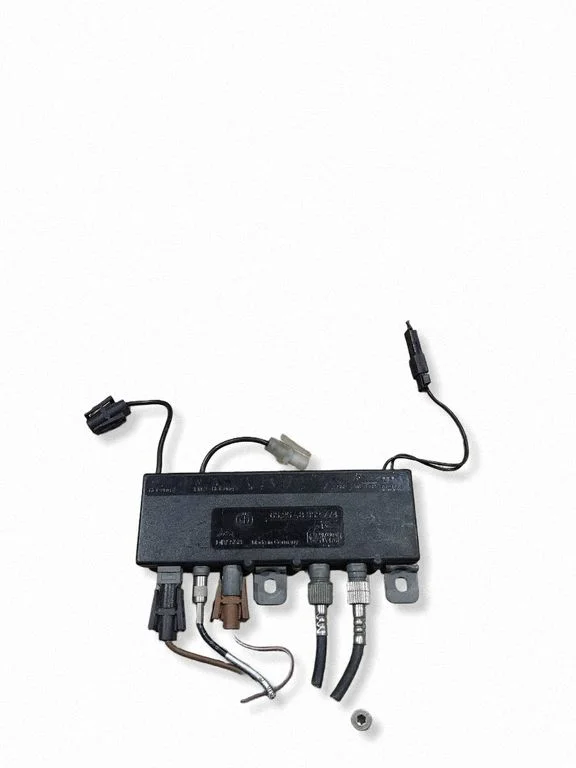 Antenos valdymo blokas