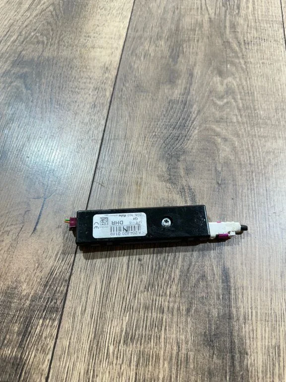 Antenos valdymo blokas