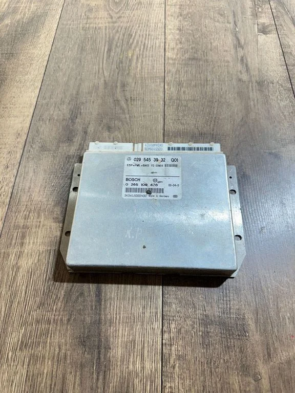 ESP (stabilumo sistemos) valdymo blokas